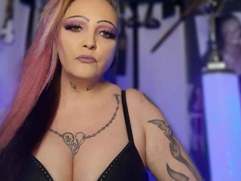 Wir können nackt chatten vor meiner Sex Live Cam